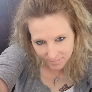 Meet your Posher, Tona